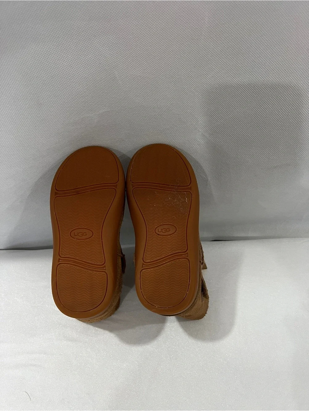 UGG Kids Keelan Boots Size 9 Brown WOOL blend Lining
